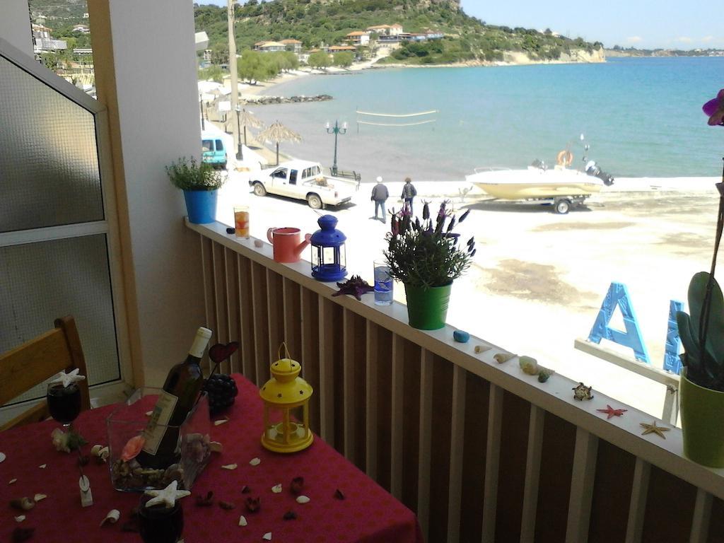Ocean Breeze Apartment Keri Cameră foto